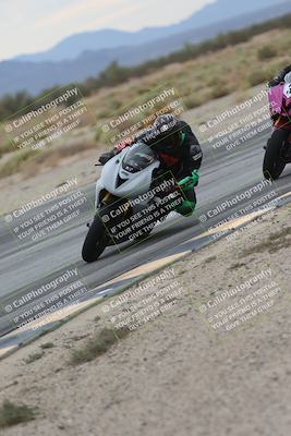 media/Sep-21-2025-Race Pace (Sun) [[98bf33ef95]]/Verified/5-Turn 15 Inside (930am)/